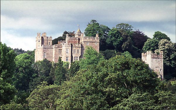 Dunster Castle (NT)
